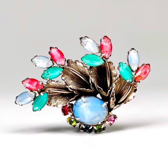 Vintage Bond Boyd Rhinestone Brooch